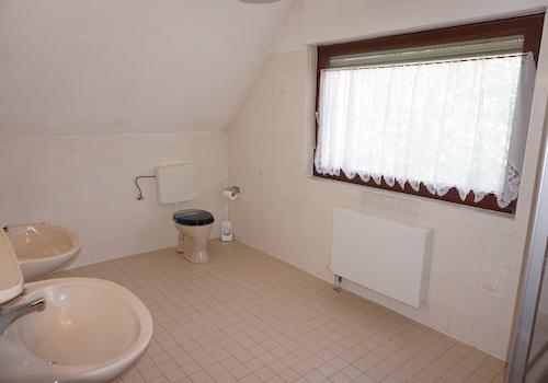 Badezimmer DG