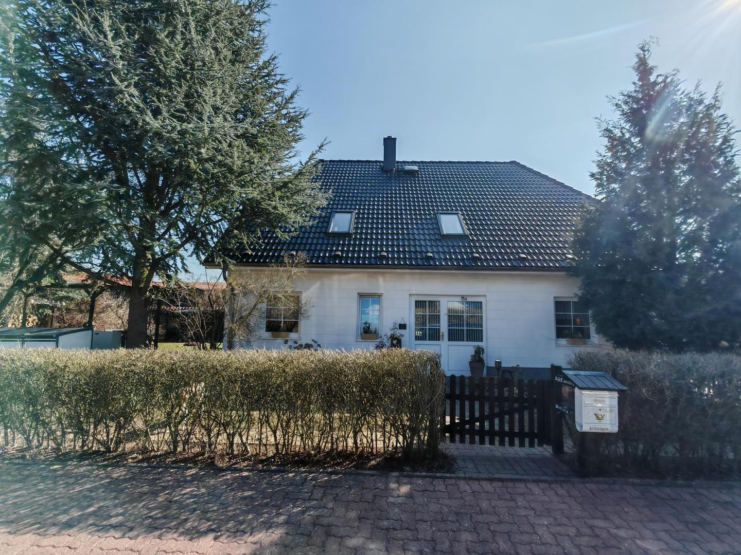 Frontansicht Haus