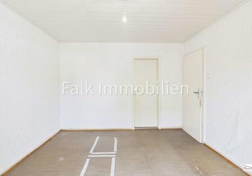 Schlafzimmer 2 (EG)