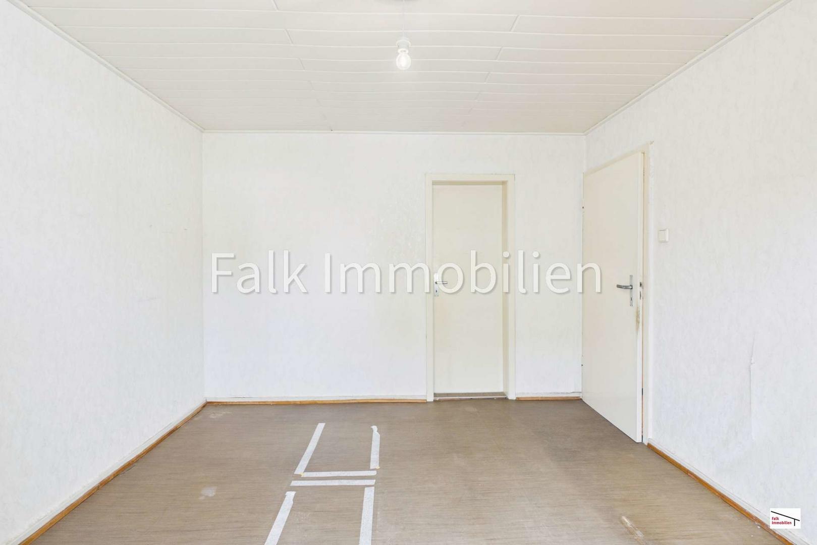 Schlafzimmer 2 (EG)
