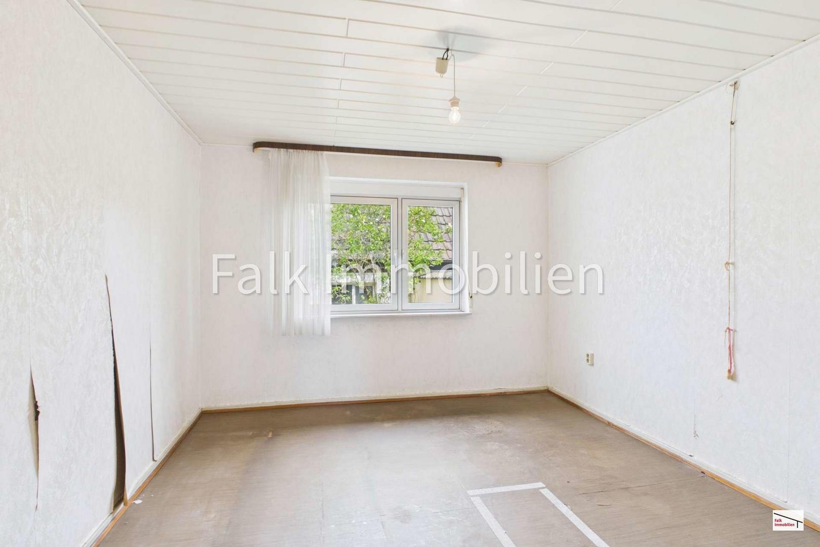 Schlafzimmer 2 (EG)