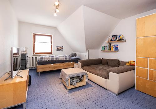 Schlafzimmer DG