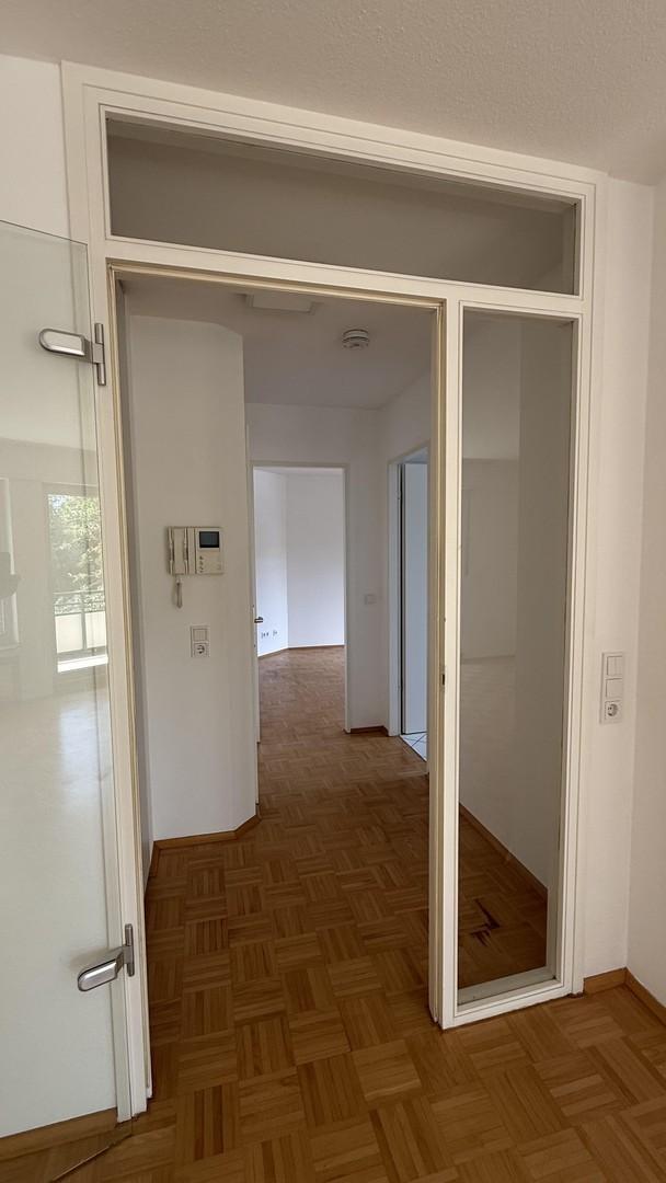Flur mit Gegensprechanlage