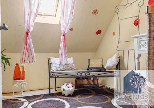Schlafzimmer 3