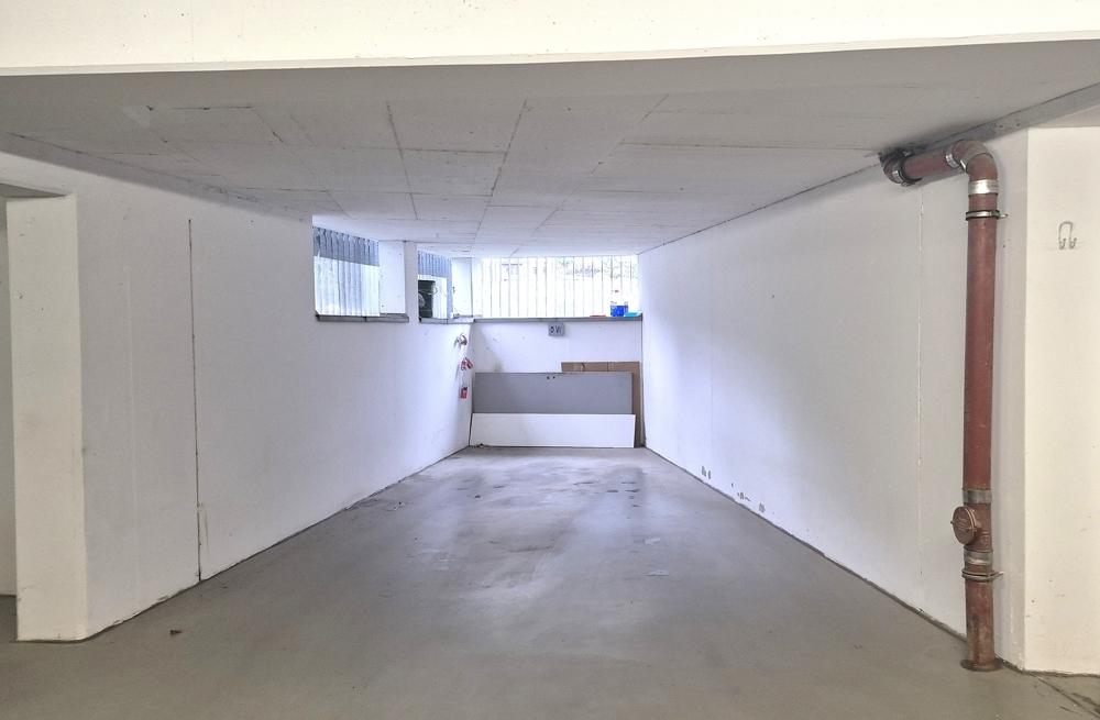 Tiefgaragenstellplatz