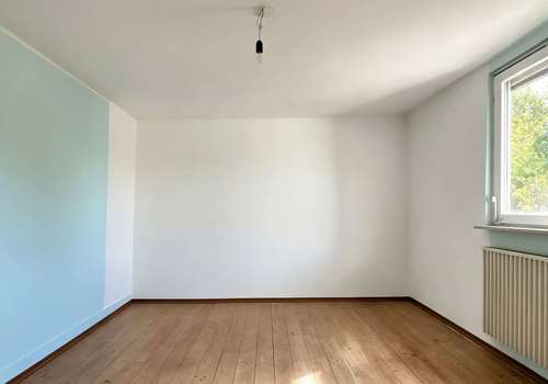 DG 1.Schlafzimmer (2)