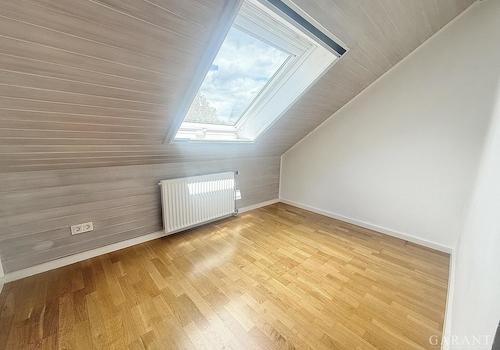 Kinderzimmer/ Home office