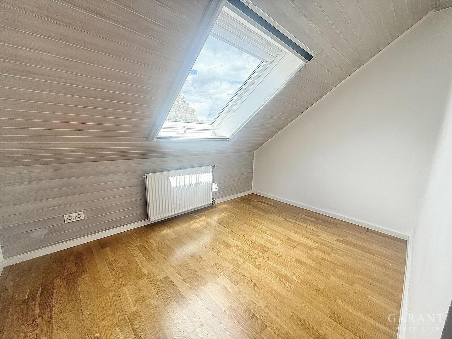 Kinderzimmer/ Home office