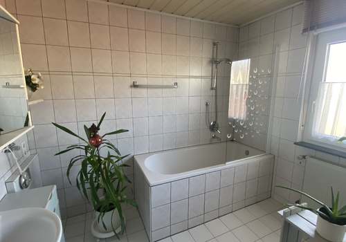 Badezimmer OG