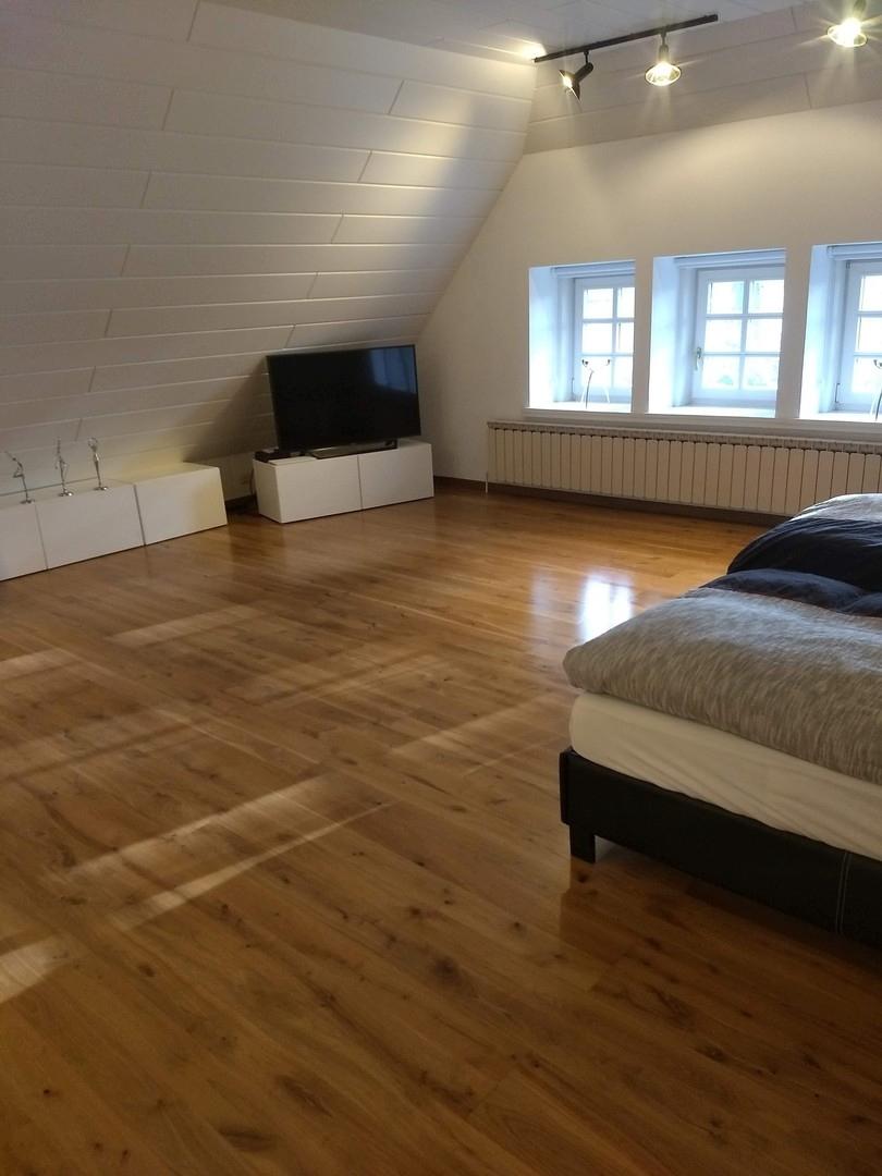 Schlafzimmer 1, OG
