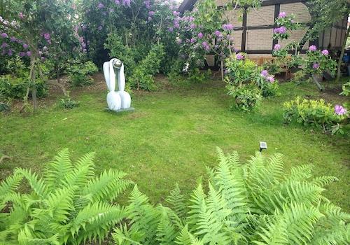 Garten hinter Gartenhaus