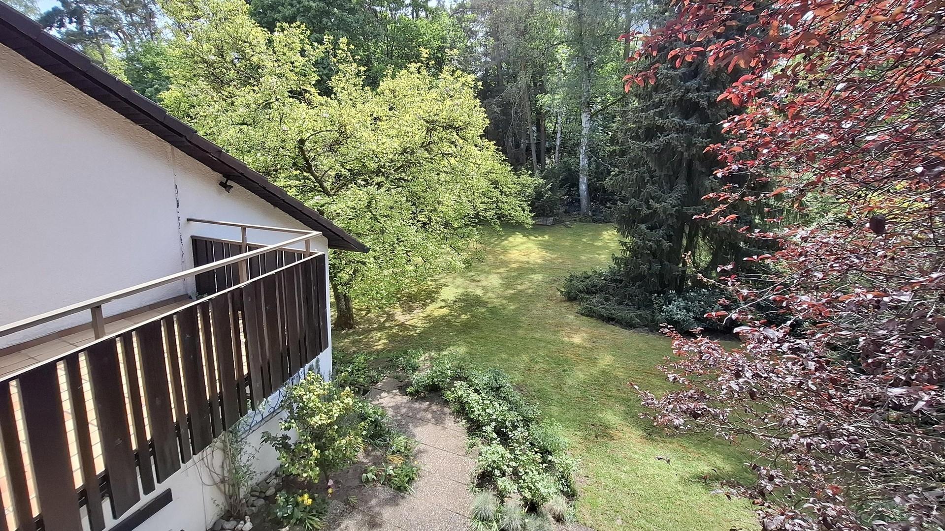 Balkonblick in den Garten