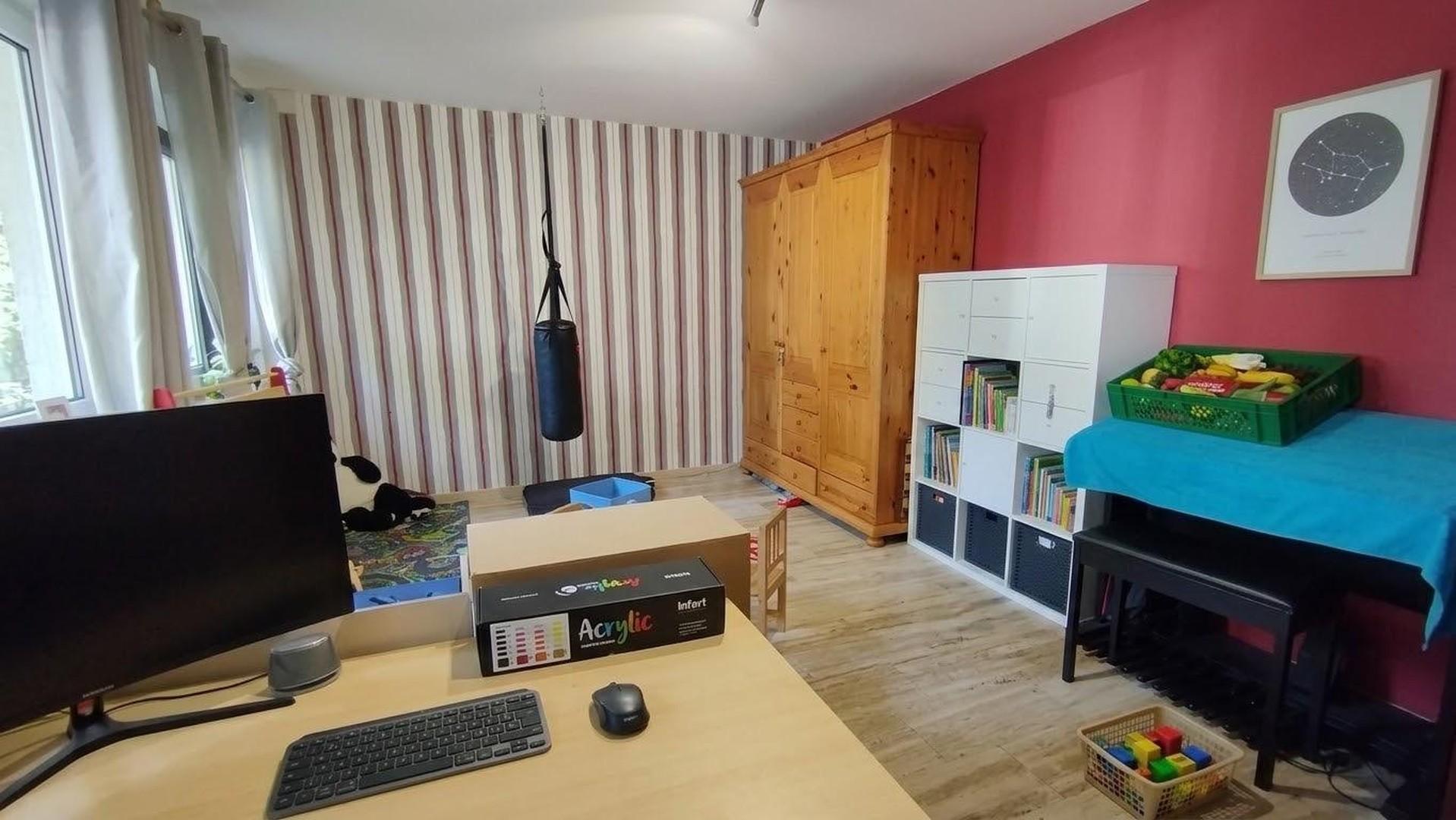 Kinderzimmer/Büro