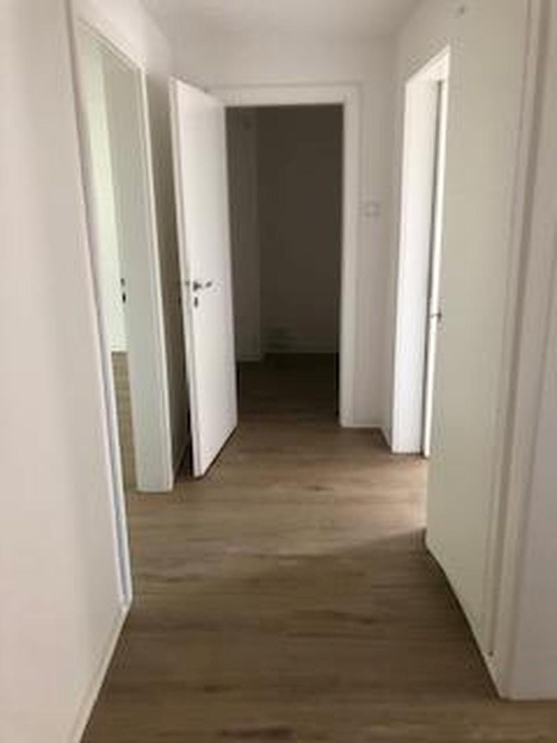 Flur in Richtung Abstellkammer