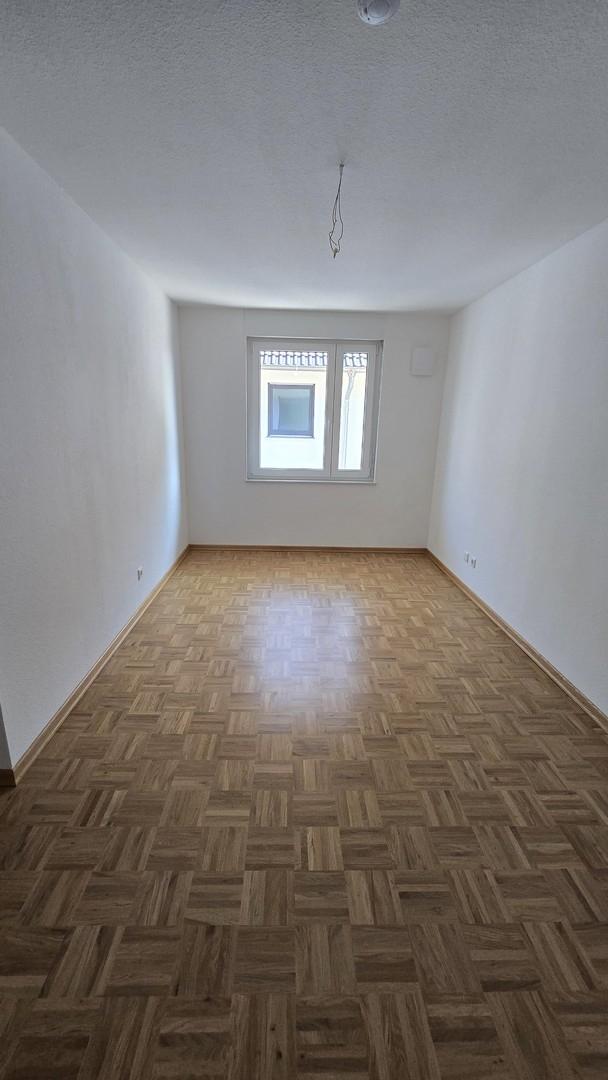 Zimmer 3 1.OG zum Weg