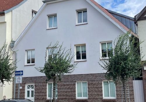 Hausansicht Strasse