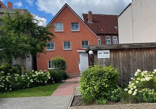 Hausansicht vom Garten
