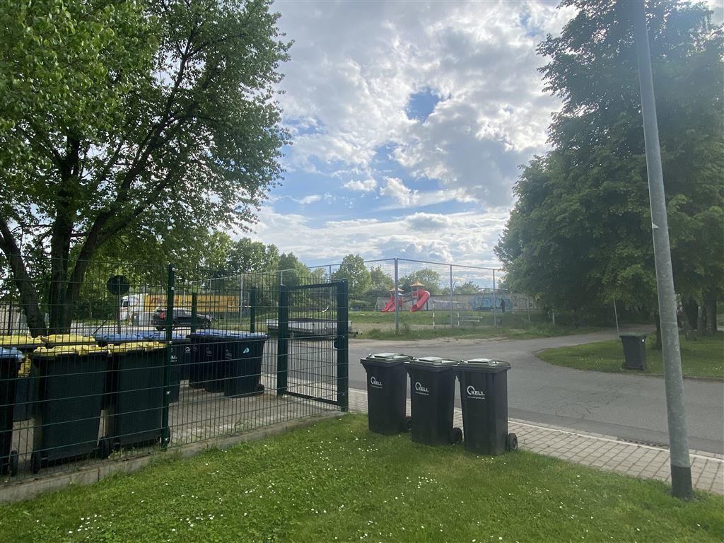 Blick zum Spielplatz im Wohnpark