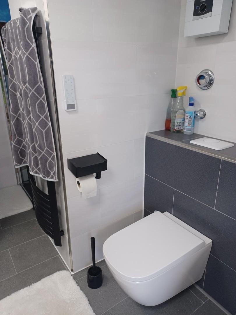 Badezimmer2 