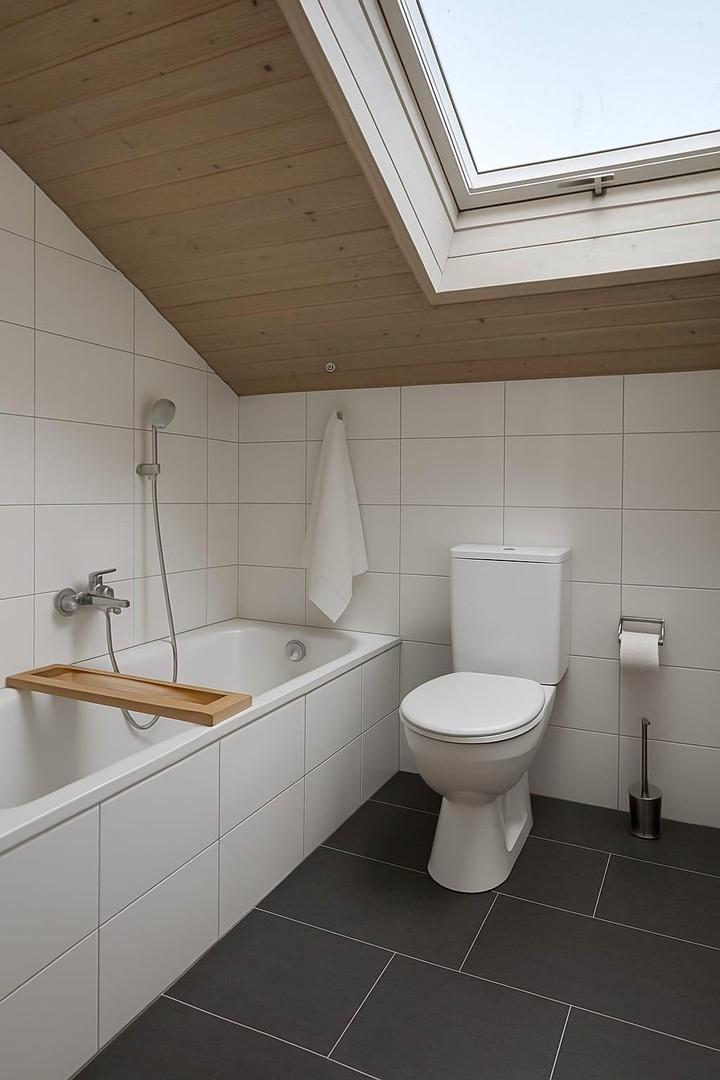 ....Bad mit Wanne