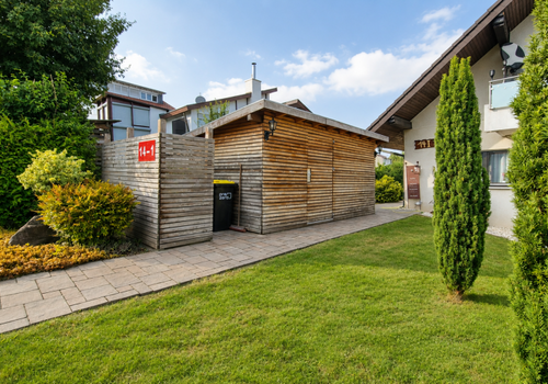 02_aussen-gartenhaus