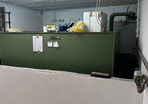 Keller Öltank