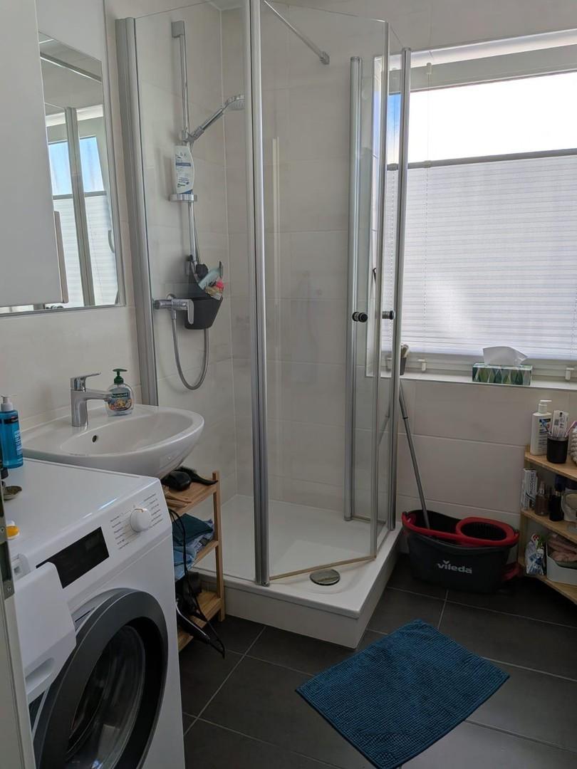 Bad mit Dusche