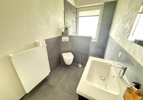 Badezimmer EG