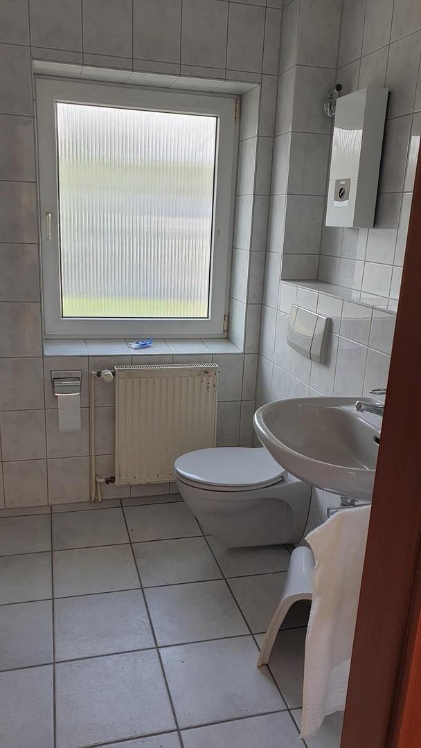 Badezimmer 1