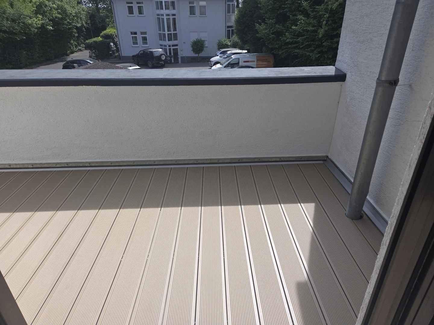 Balkon 1