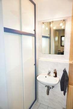 extra WC mit Einbauschrank