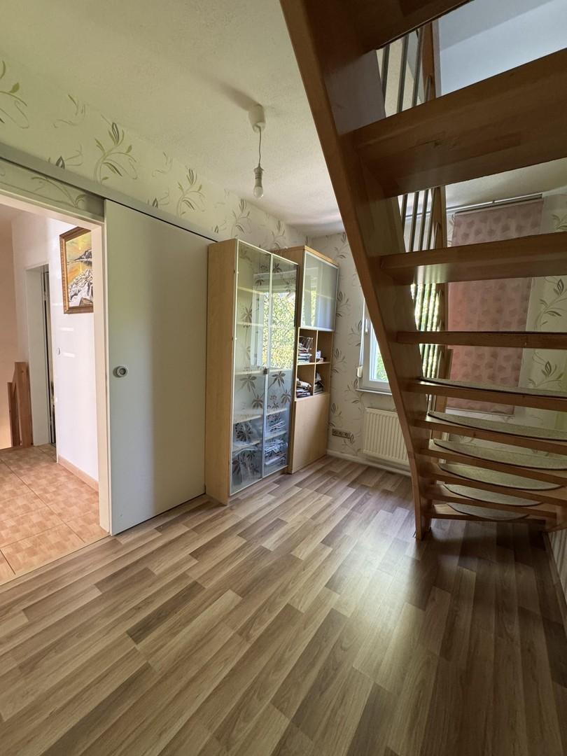 Arbeitszimmer Treppe DG