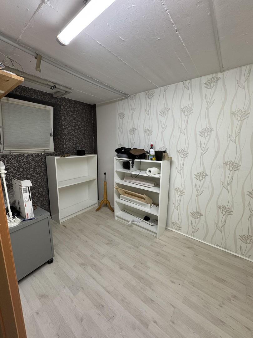 Arbeitszimmer Keller