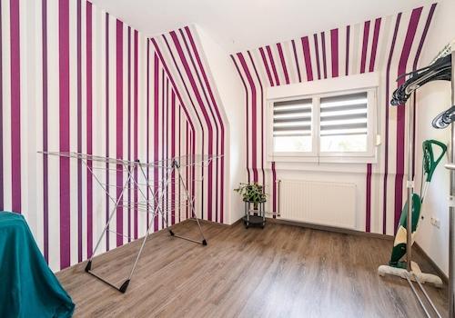 Bügelzimmer DG