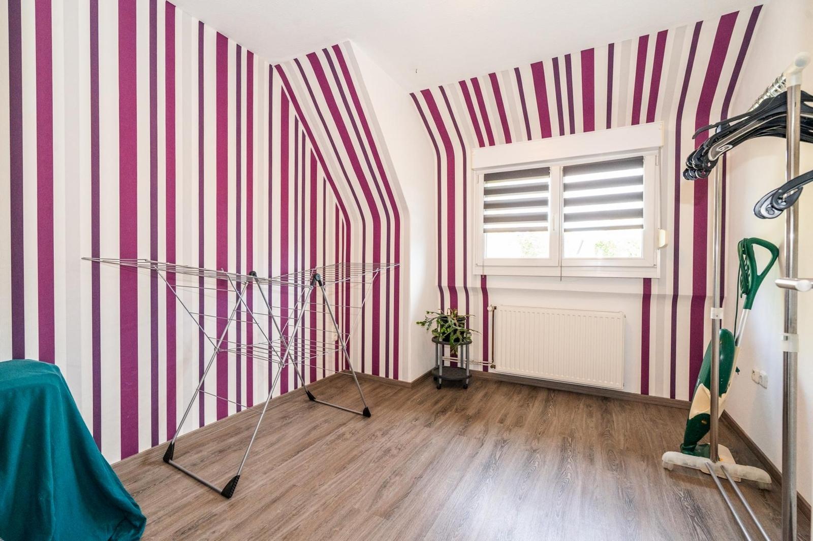 Bügelzimmer DG