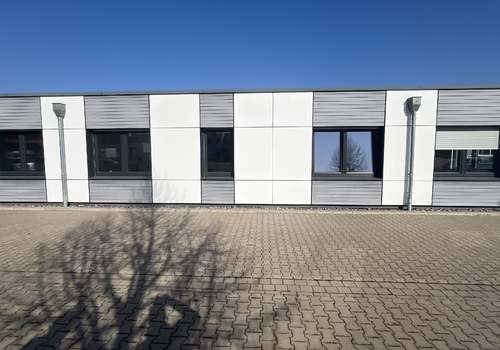 Büro Straßenseite