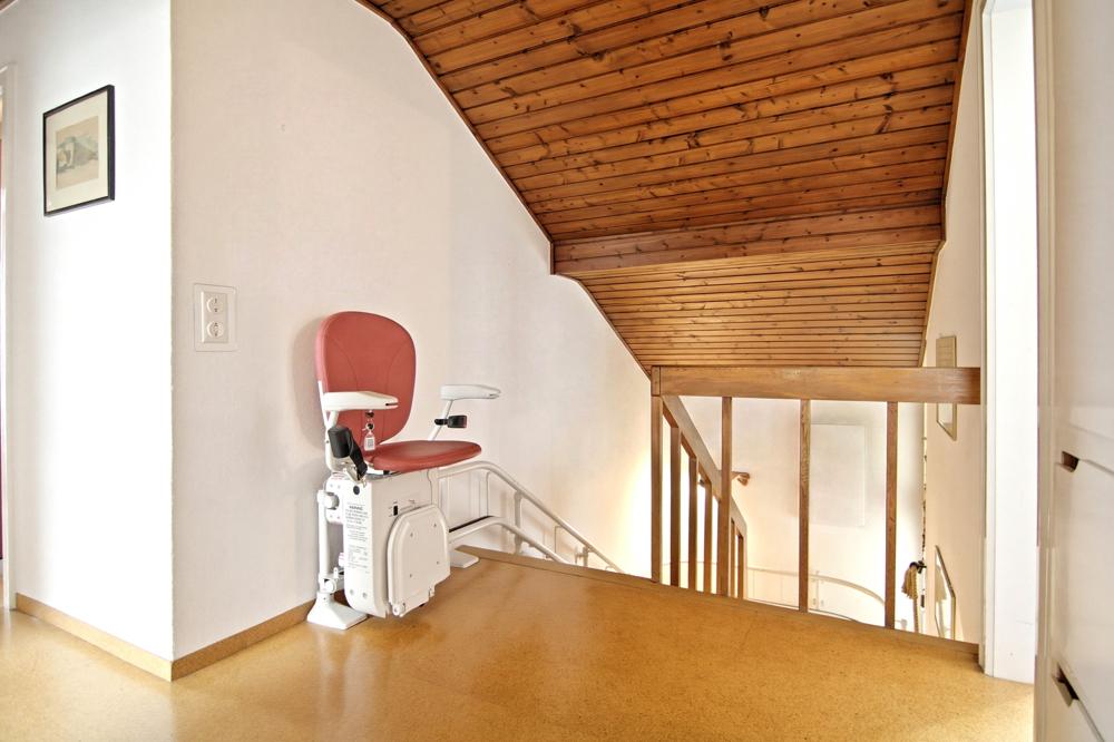 OG - Treppen zum Obergeschoss