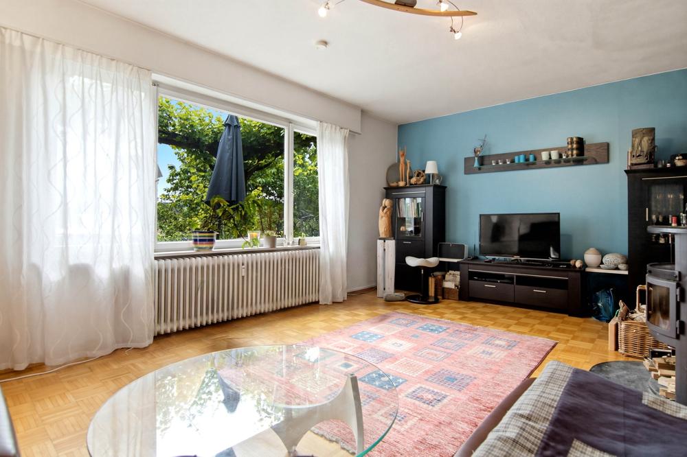 UG - Helles Wohnzimmer...