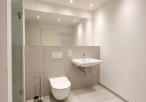 Modernes Badezimmer 