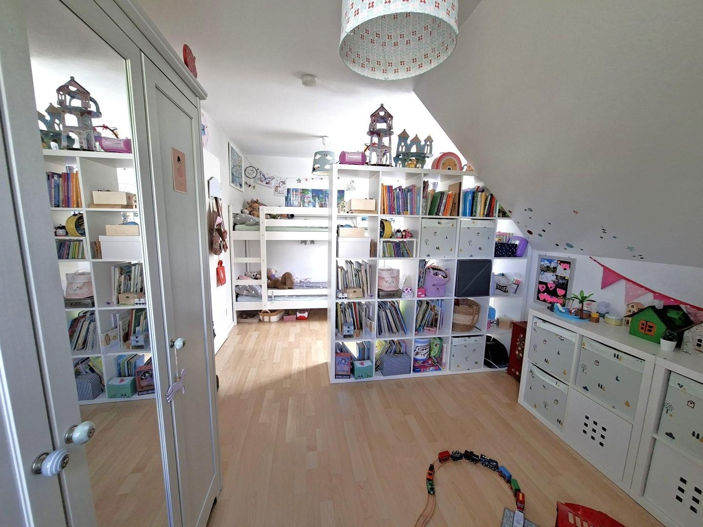 Schlafzimmer 3