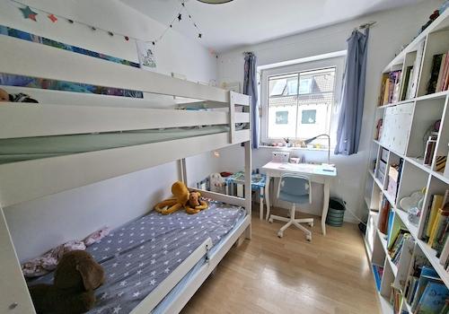Schlafzimmer 3