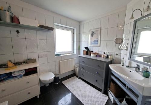 Badezimmer 1.OG
