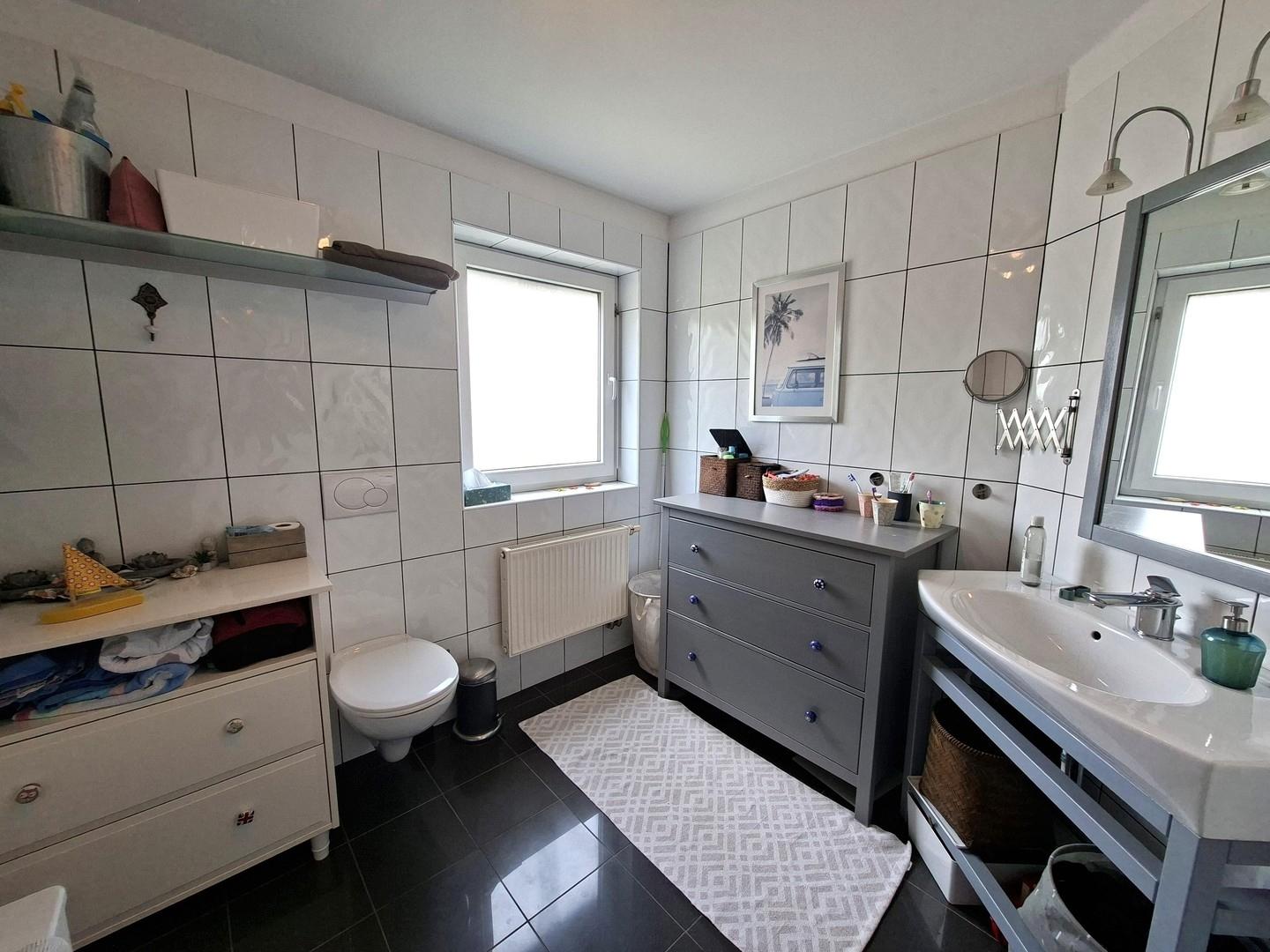 Badezimmer 1.OG