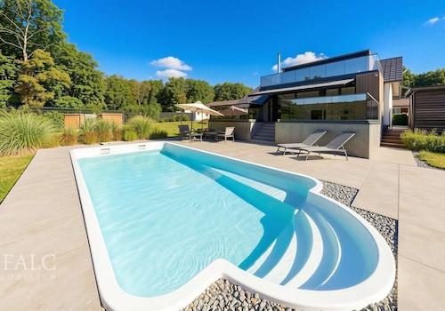 Poolbereich 