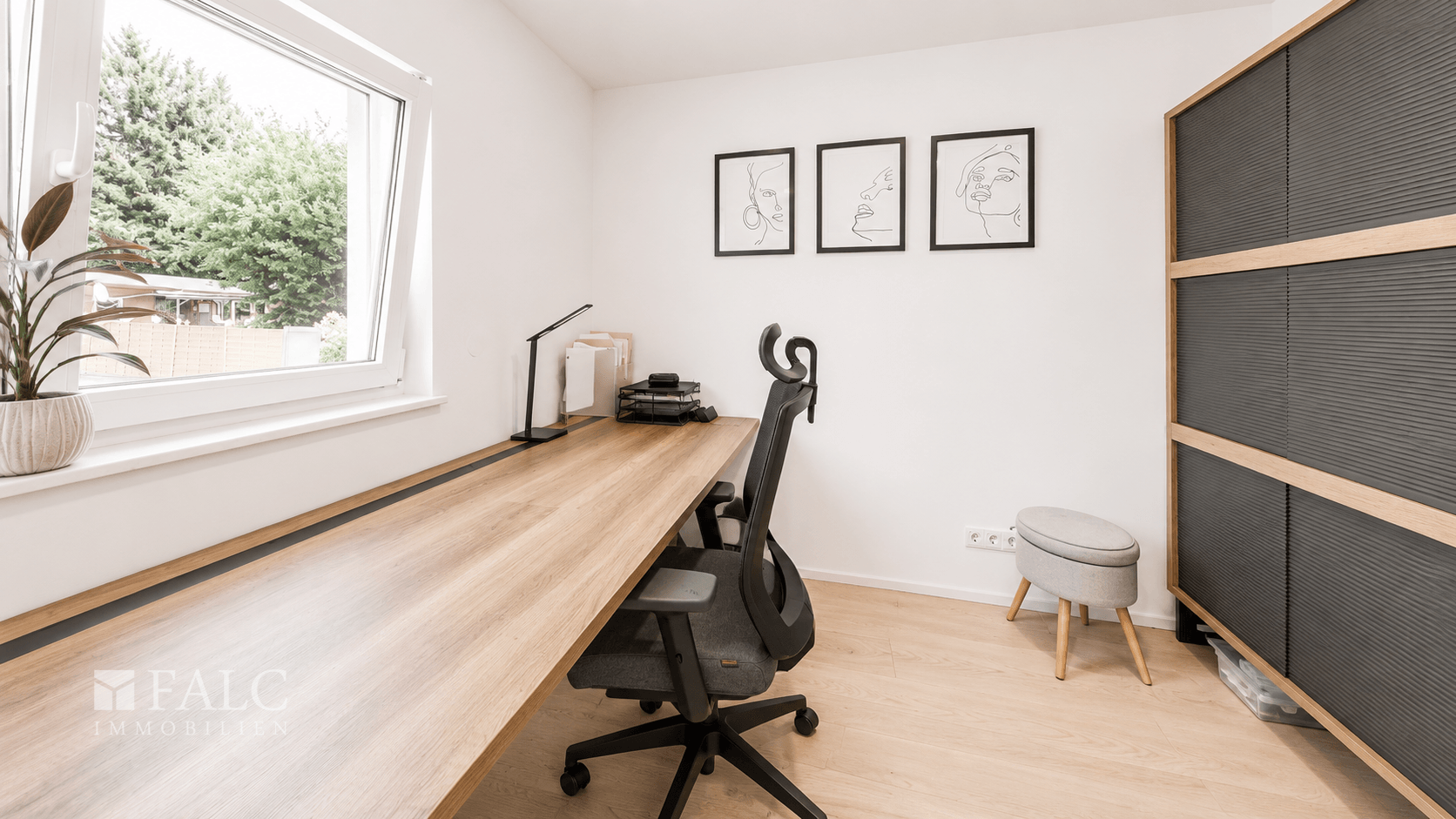 Büro