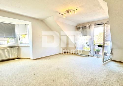 DG Wohn / Esszimmer / Zugang Balkon