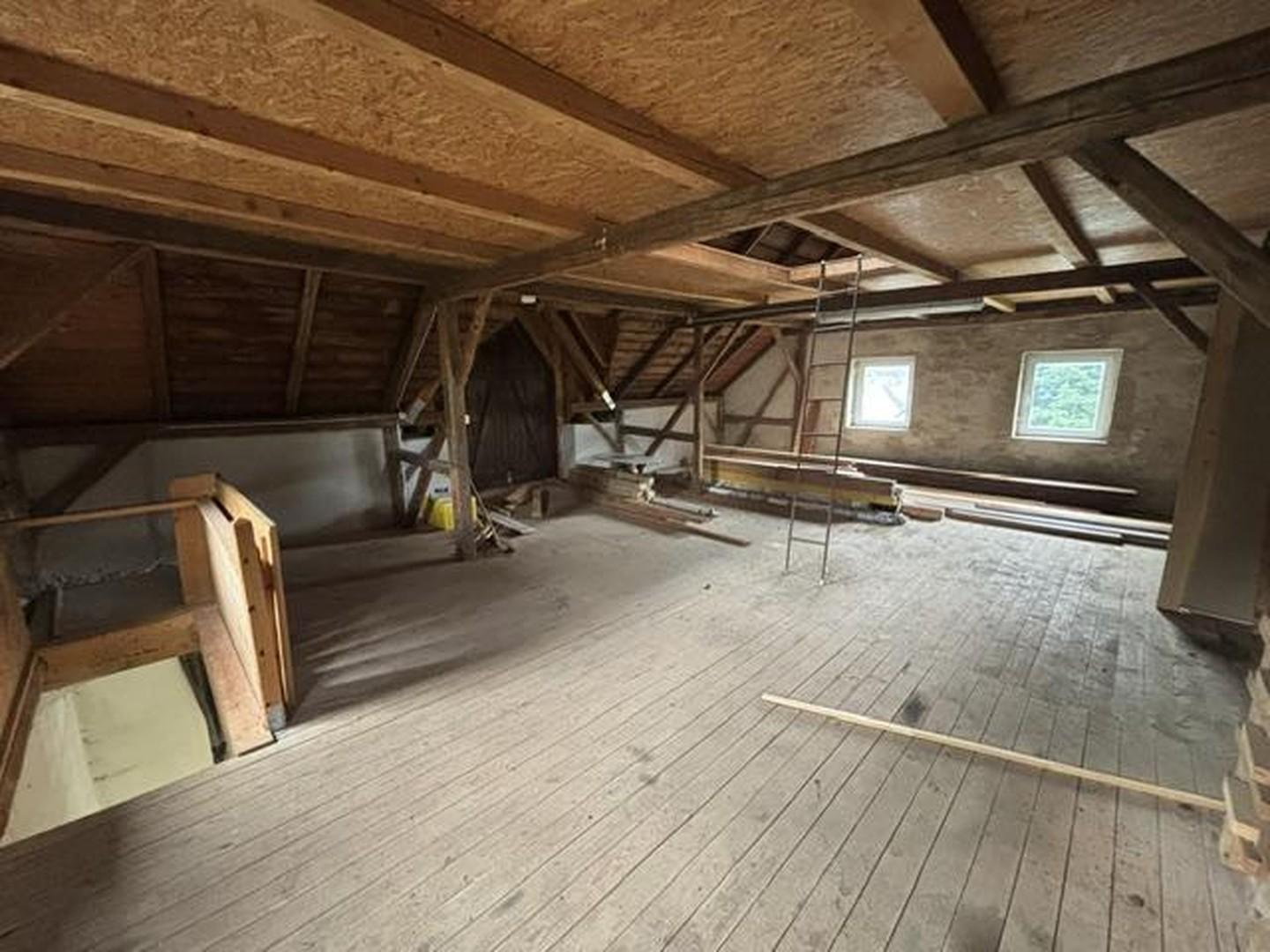 Nebengebäude / Lagerhalle OG