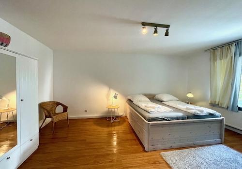 Schlafzimmer WE 2