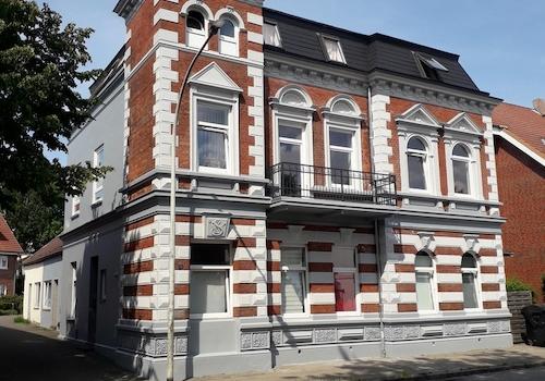 Vorderhaus Stuckfassade