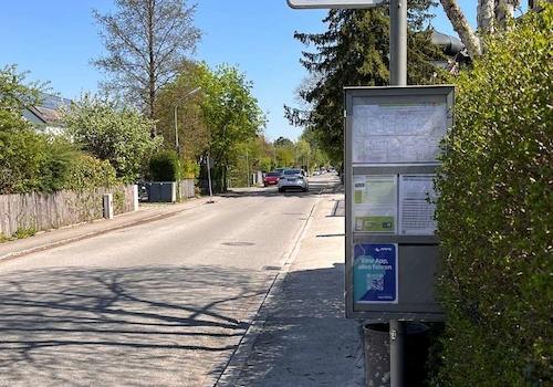 BH-Stelle 3 Gehminuten enfernt (5 Minuten Fahrtzeit zur S-Bahn/S1)